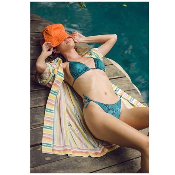 𝅺halter Braided Snake print triangle bikini set - Picture 5 of 9